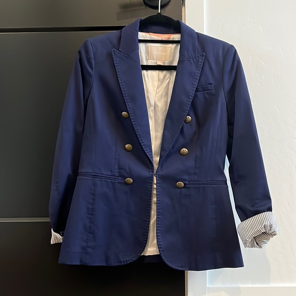 Navy blue blazer with gold buttons - Picture 7 of 8